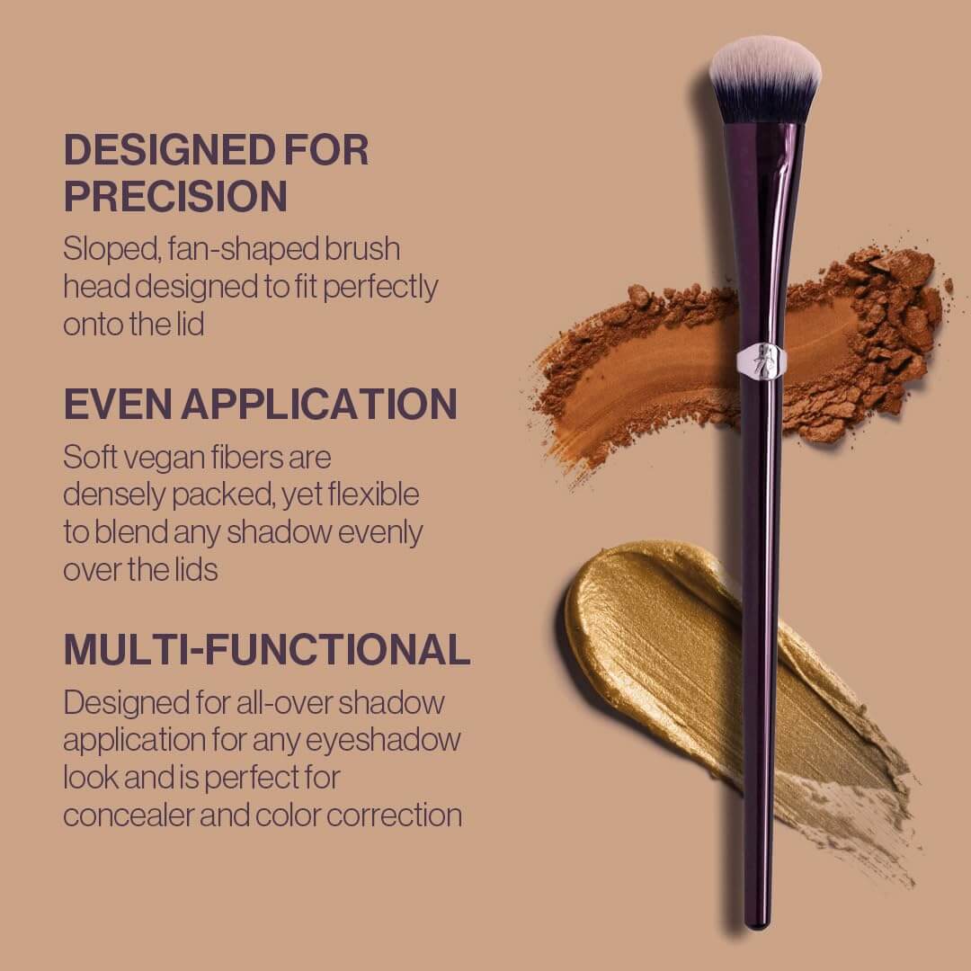 AlephNeta – מברשת איפור לעיניים ופנים עם ראש מעוצב מדויק להנחת צלליות ואיפור מקצועי.